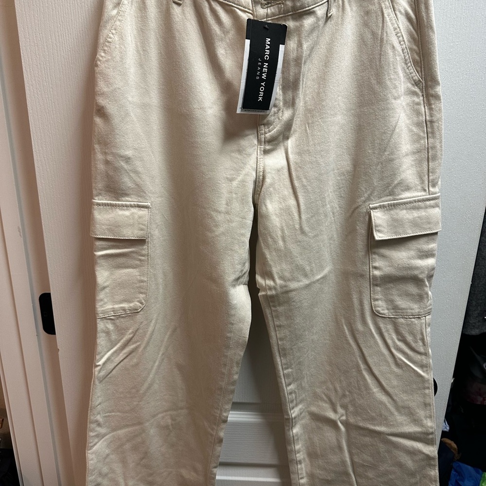 Marc New York women's Cream Cargo Pants size 14/ NWT 983